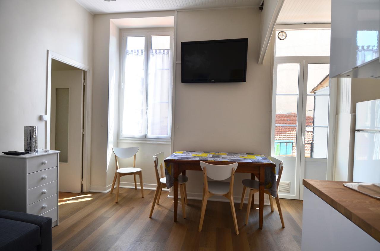 Superbe Appartement 5 Personnes Plein Coeur Centre-Ville Quartier Du Port De Nizza Esterno foto